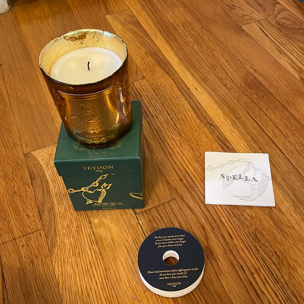 Trudon Spella- used; burned once. Box and candle in great condition. 270g.